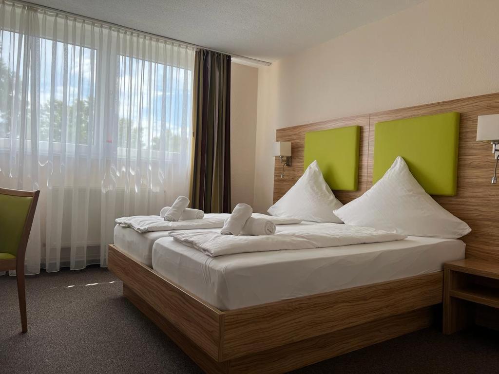 Hotel Ziegenkrug - Pritzwalk Kültér fotó